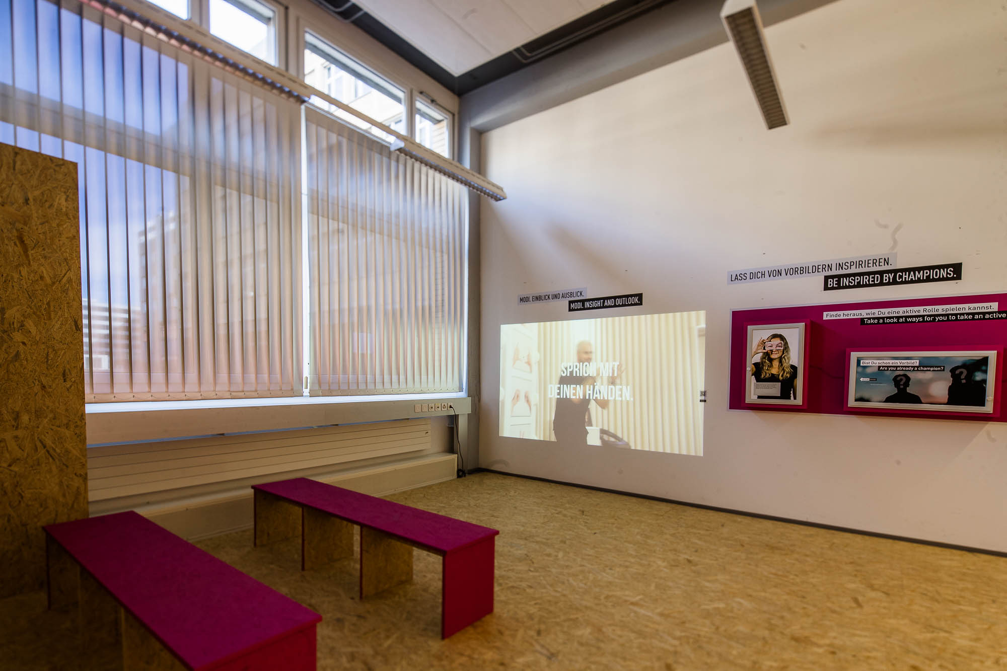 Export x3 1DX22994 Business 2020 Opening MOBI